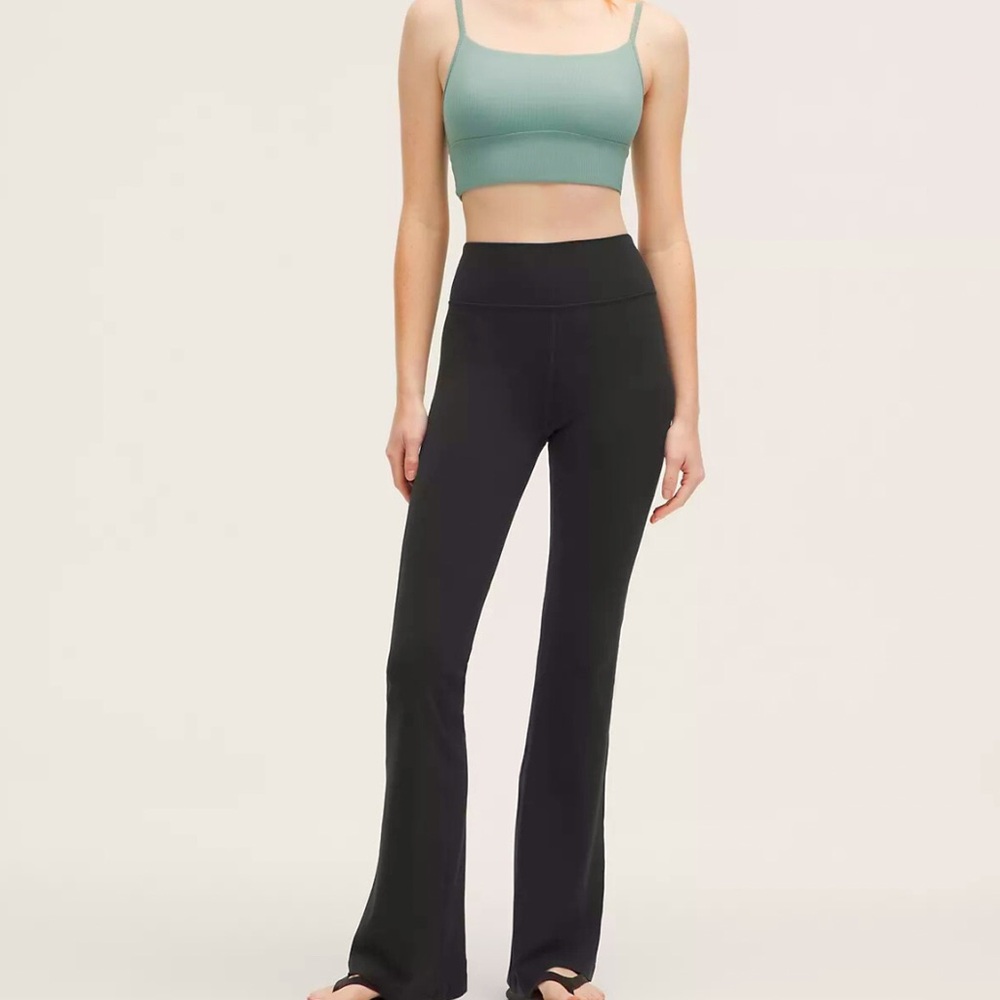 EUC Lululemon Groove Nulu High-Rise Flared Pant Sz 4